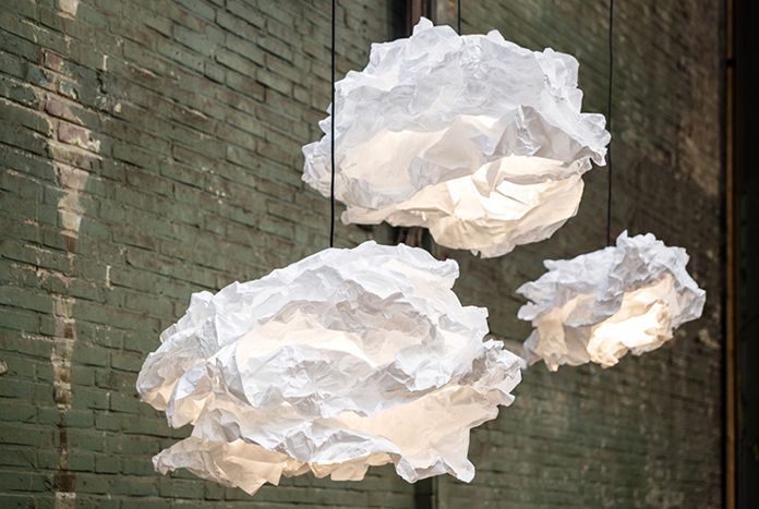 01-светильники-в-виде-облаков-от-margje-teeuwen-erwin-zwier.jpg